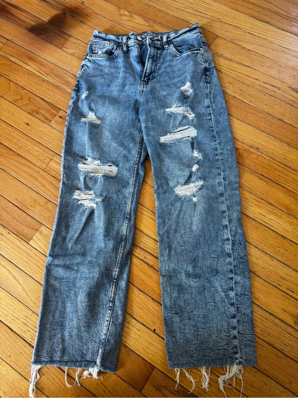 Arizona Jean Company Light Blue Ripped Boyfriend Jeans